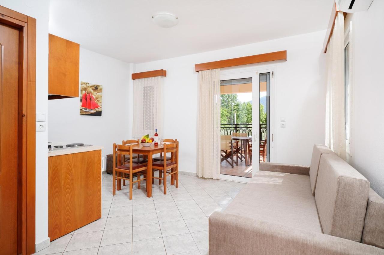 Apollonio Appartement Chrysi Ammoudia Buitenkant foto